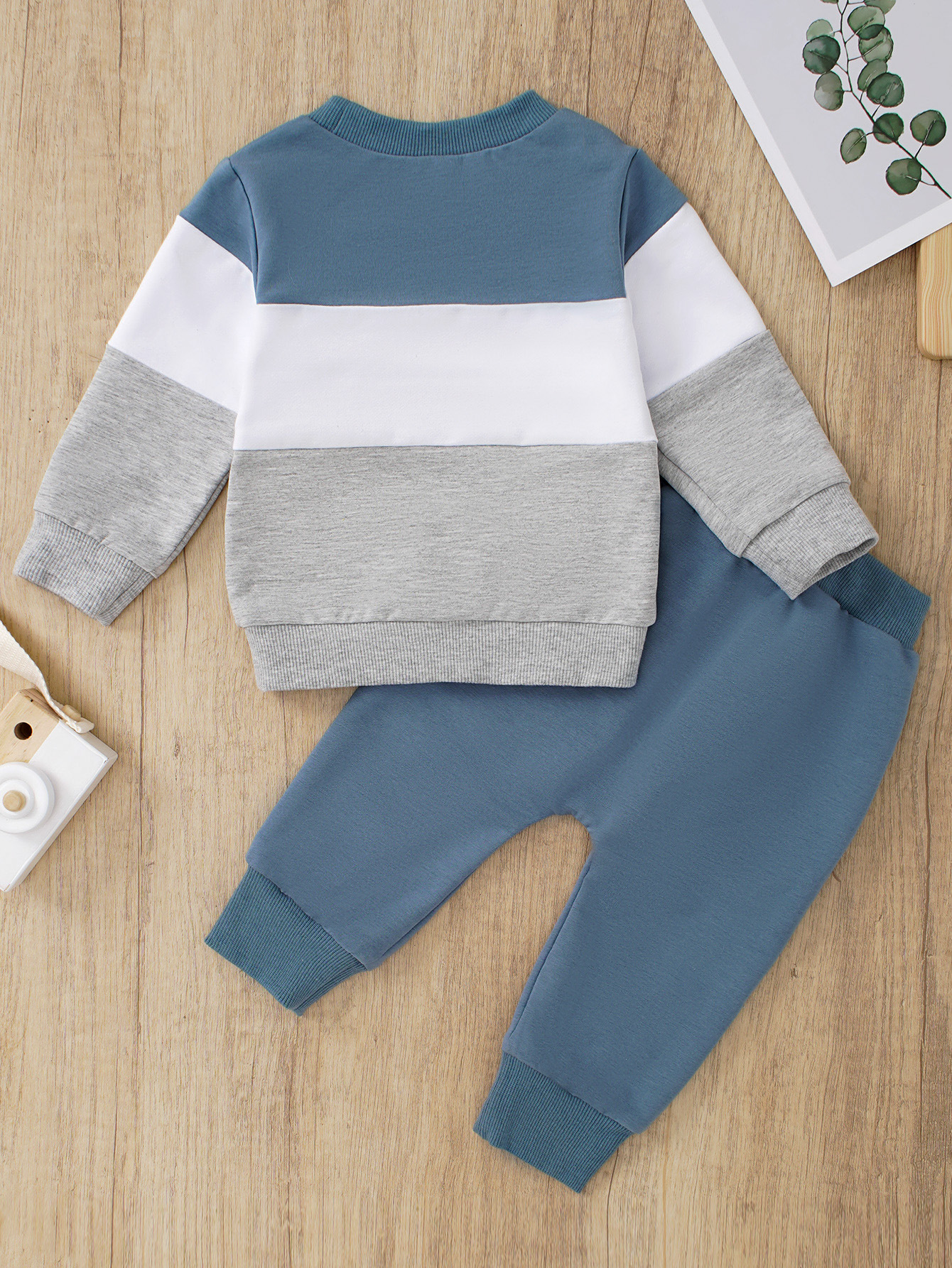 KidoFlex – Casual & Comfortable – Sweatshirt with Jogging Pants