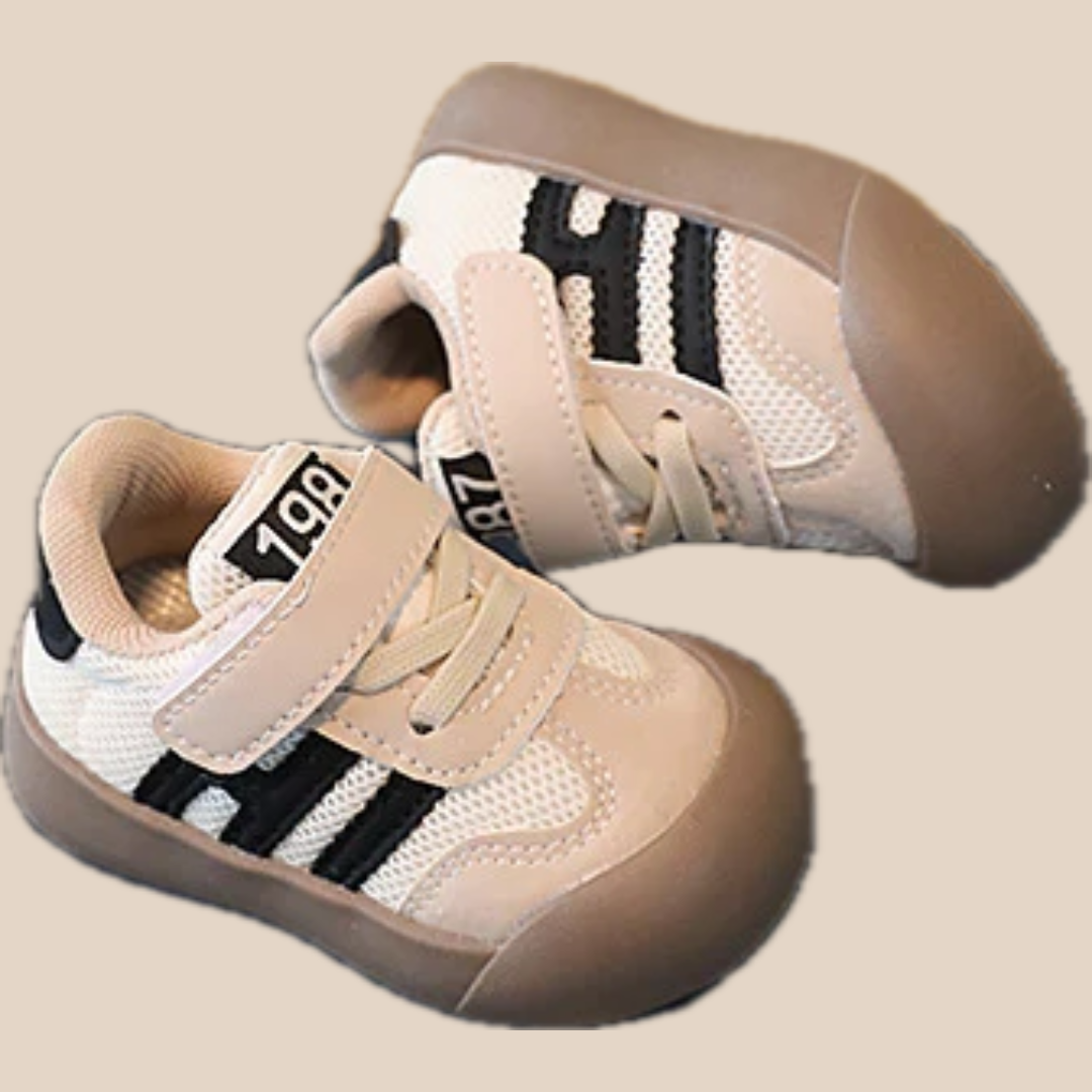 StrideKids – Comfort & Style – Sneakers with Velcro