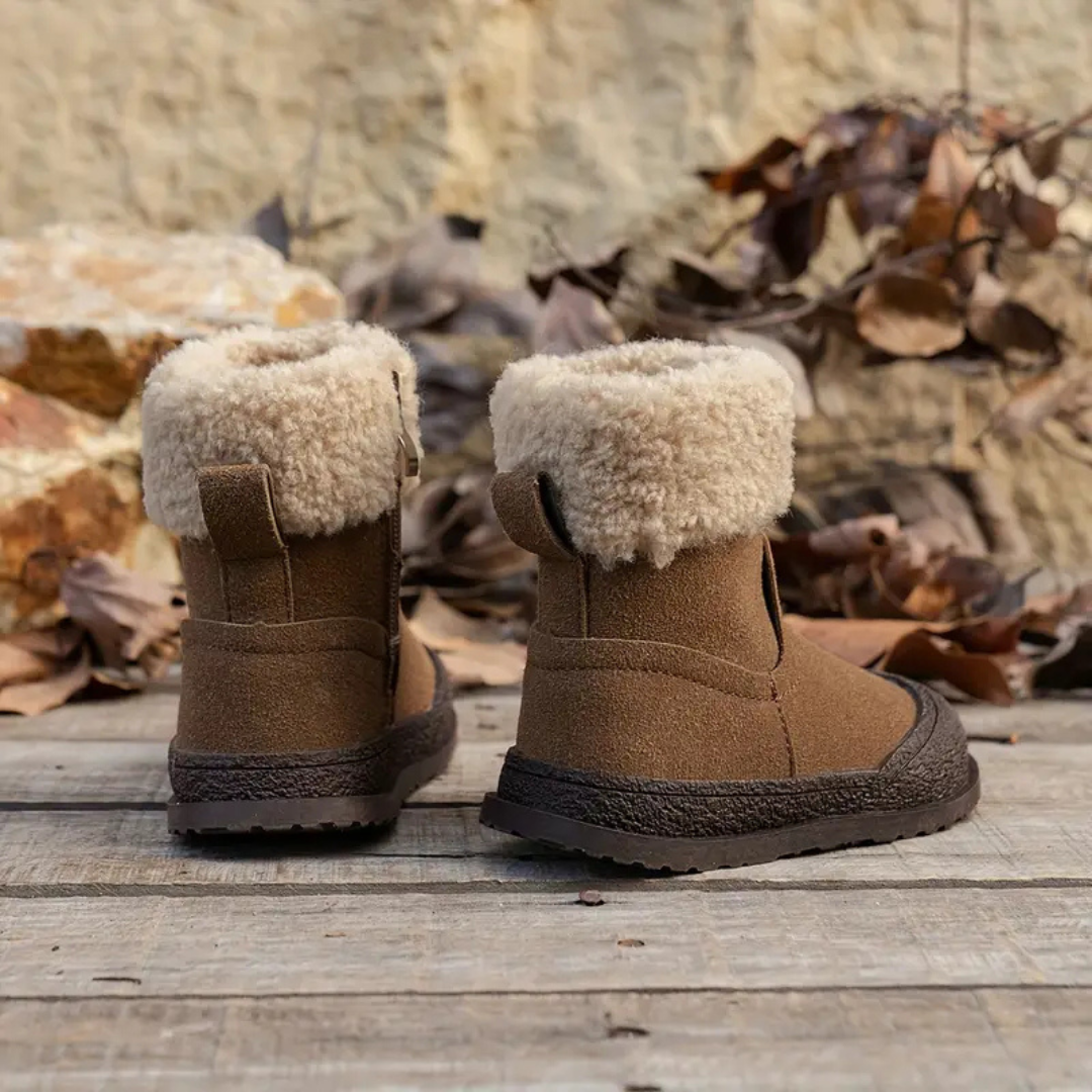 FrostyStep – Warm & Safe – Children's Winter Boots with Fleece