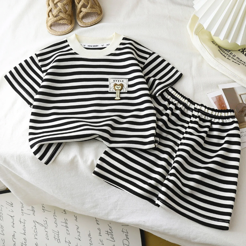 Kids Stripe Outfit – Trendy & Comfort – Summer Kids Outfit
