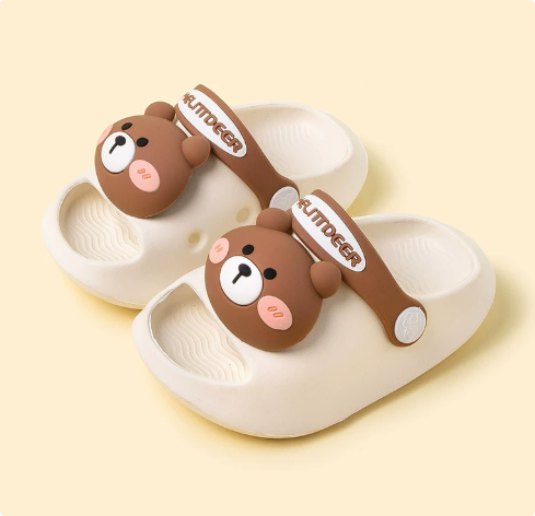 Mini Fashion – Cheerful & Safe – Polka Beach Slippers