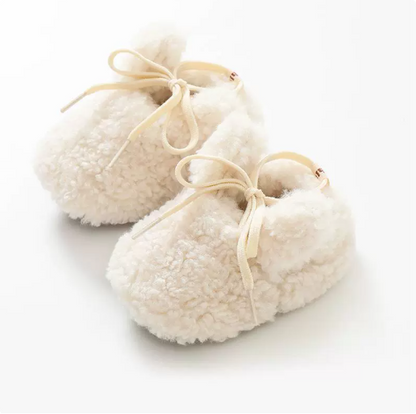 SnuggleBunny – Warm & Safe – Non-Slip Bunny Slippers