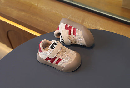 StrideKids – Comfort & Style – Sneakers with Velcro