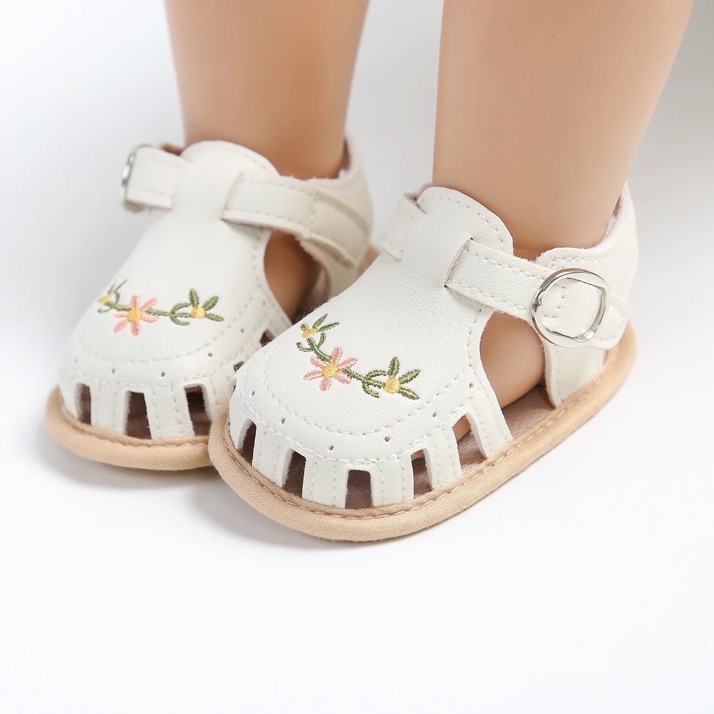 TinyPetals – Comfort & Style – Baby Sandals with Floral Embroidery