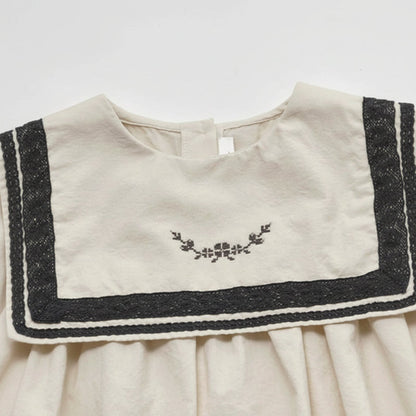 Sailor Top – Elegant & Comfortable – Shirt with Lace Details and Puff Sleeves
