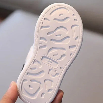 Bear Sneakers – Comfort & Cute – Kids Bear Sneaker