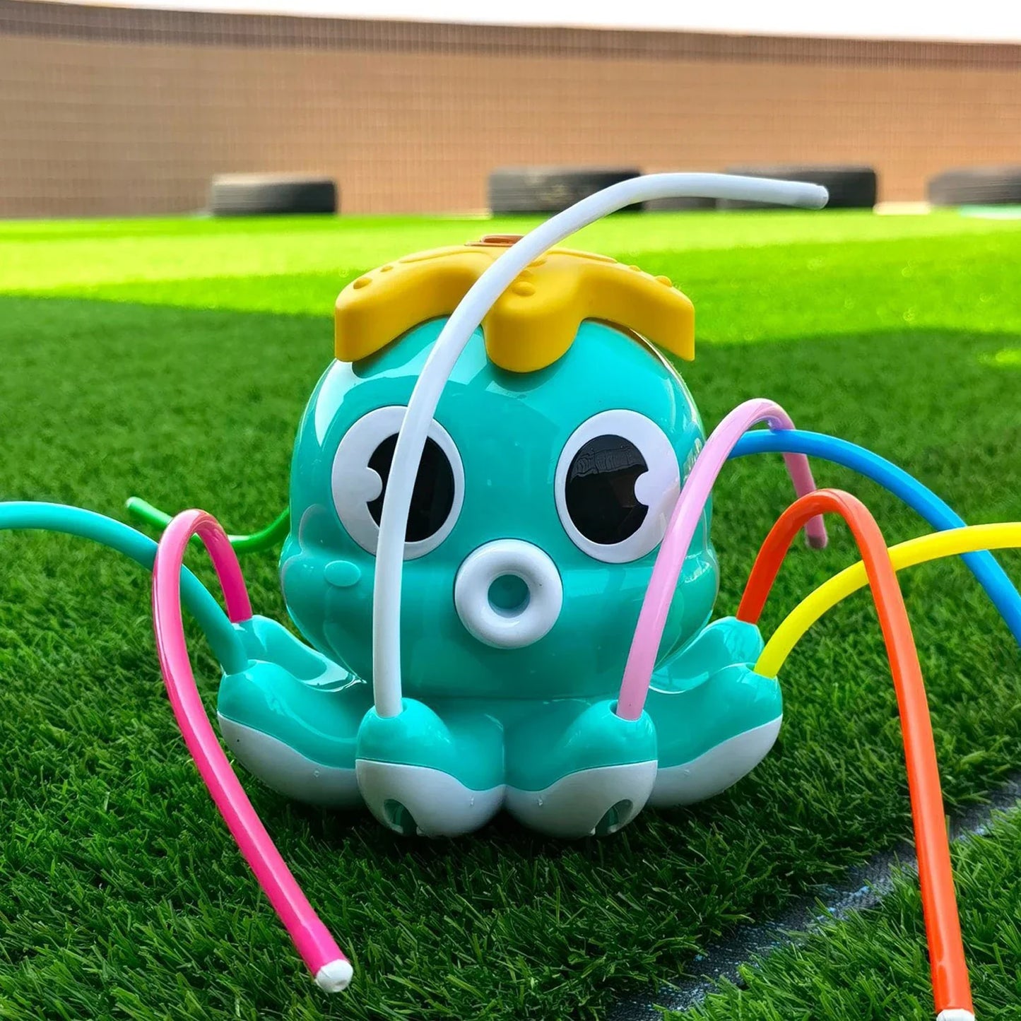 Octopus Sprinkler™ – Fun Splash Octopus – Garden Sprinkler