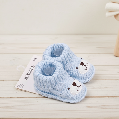 Mini Fashion – Knitted Baby Slippers (3-6 months)