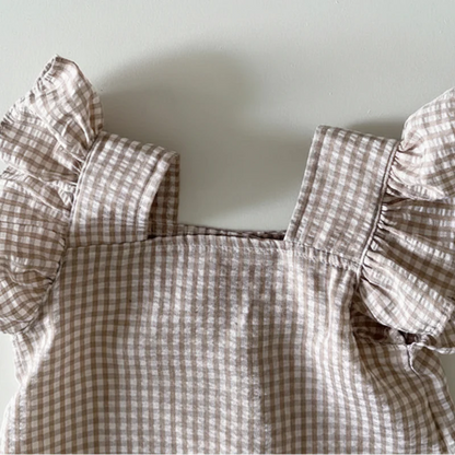 Girls Ruffle Tee – Airy & Cute – Kids Clothing Set